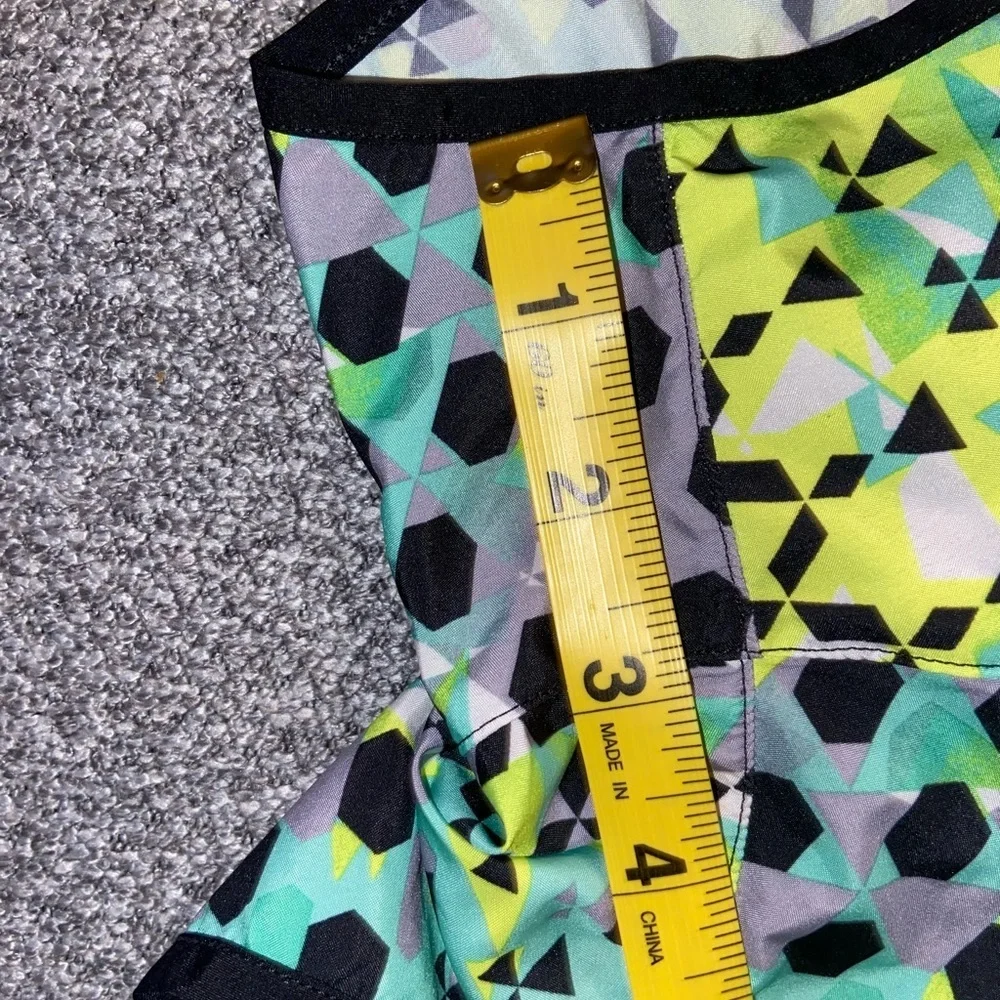Victoria Sport Blue and Green Geometric Patterned Women's Large Athletic Shorts